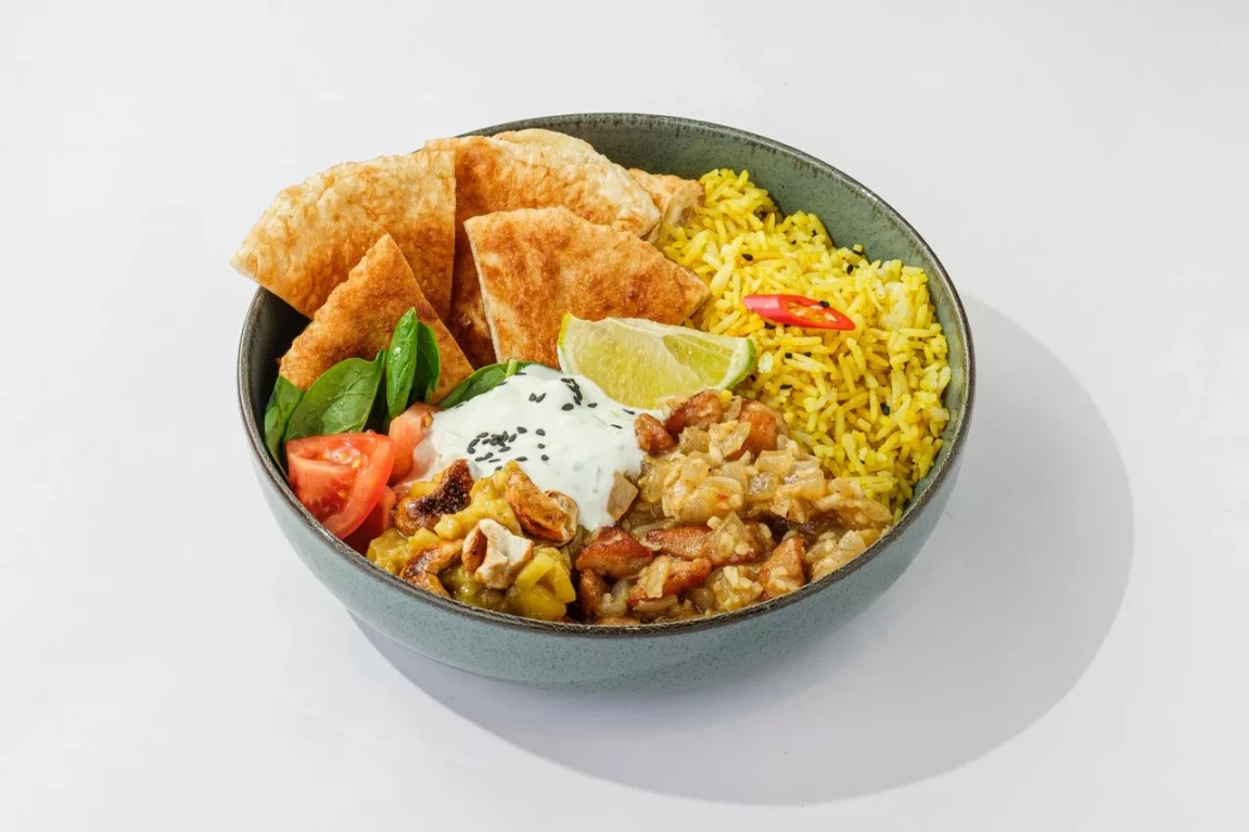 Карри курица с рисом