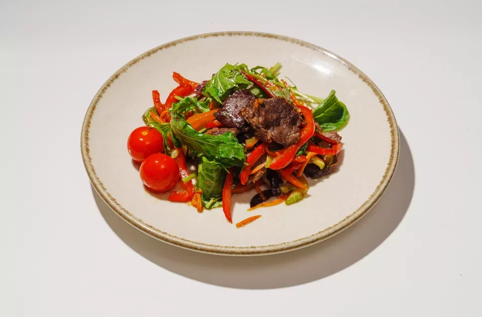 Теплый салат