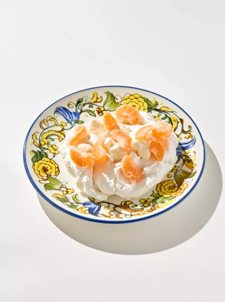 Гранд меренга с мандаринами и фисташковым кремом