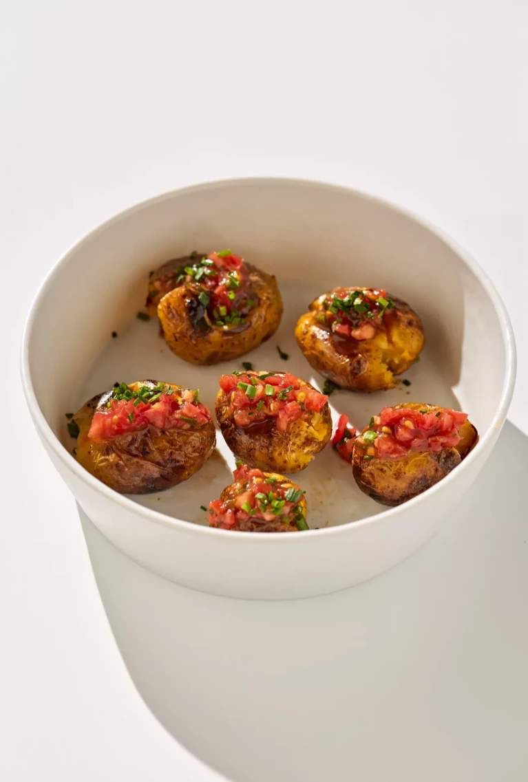 ШАШЛЫК ИЗ МОЛОДОГО КАРТОФЕЛЯ С САЛЬСОЙ ИЗ ТОМАТОВ