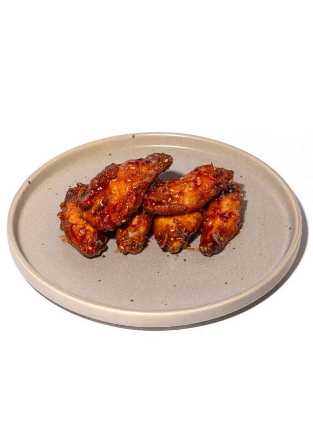 Крылья в соусе BBQ Барбекю с черносливом
