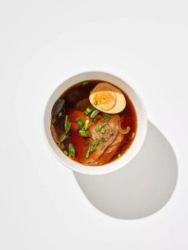 Фирменный суп-лапша с говядиной