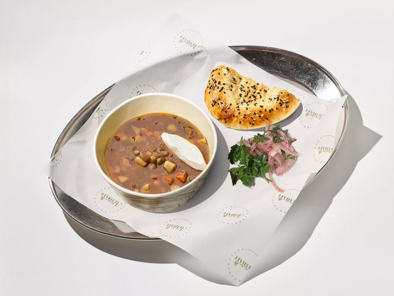 Чечевичный суп с фрикадельками из ягненка