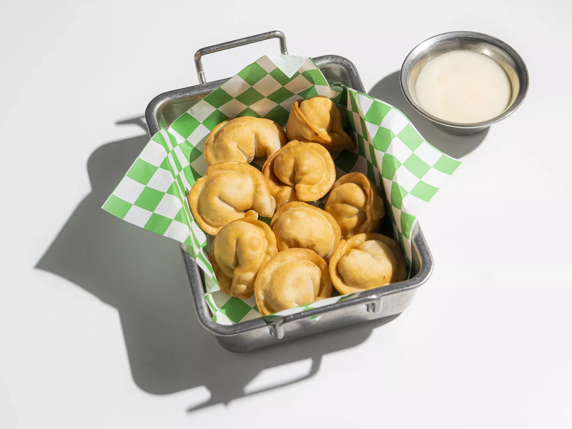 Жареные пельмени