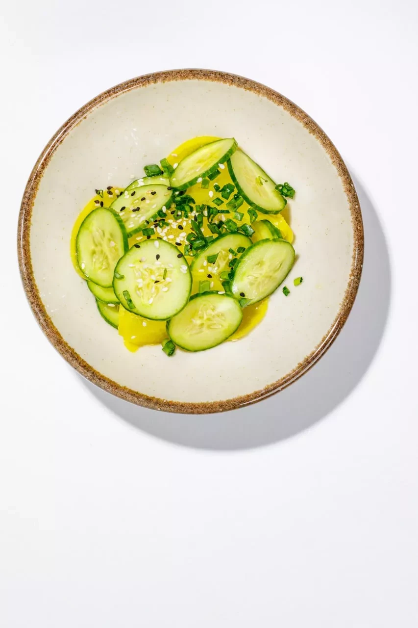 Дайкон с огурцами