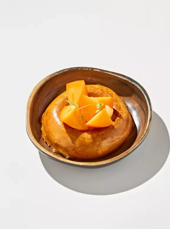 Ватрушка с сезонными фруктами