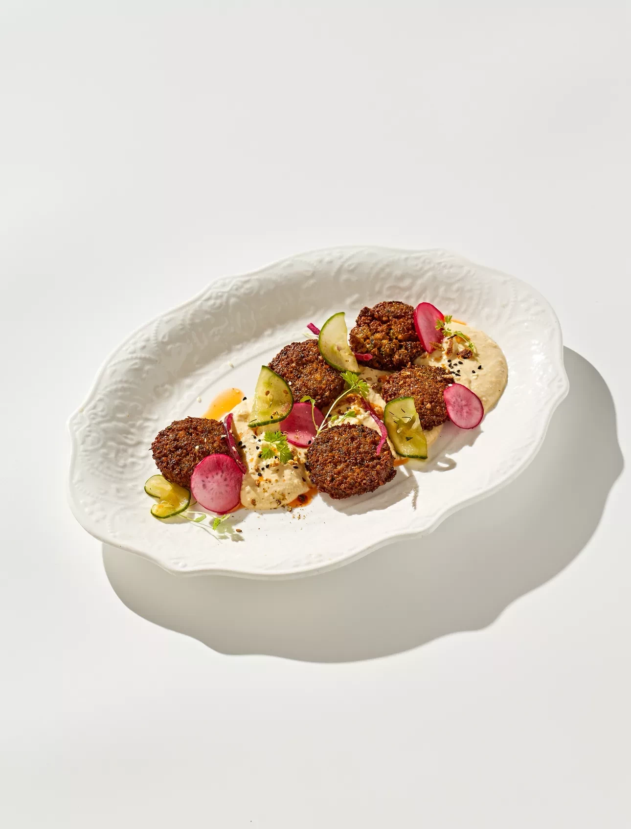 ФИРМЕННЫЙ ФАЛАФЕЛЬ С ЧЕСНОЧНЫМ МАСЛОМ