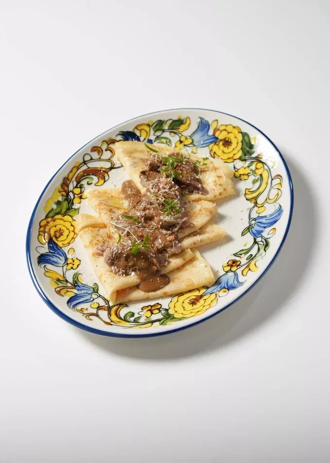 Блины с томленой уткой