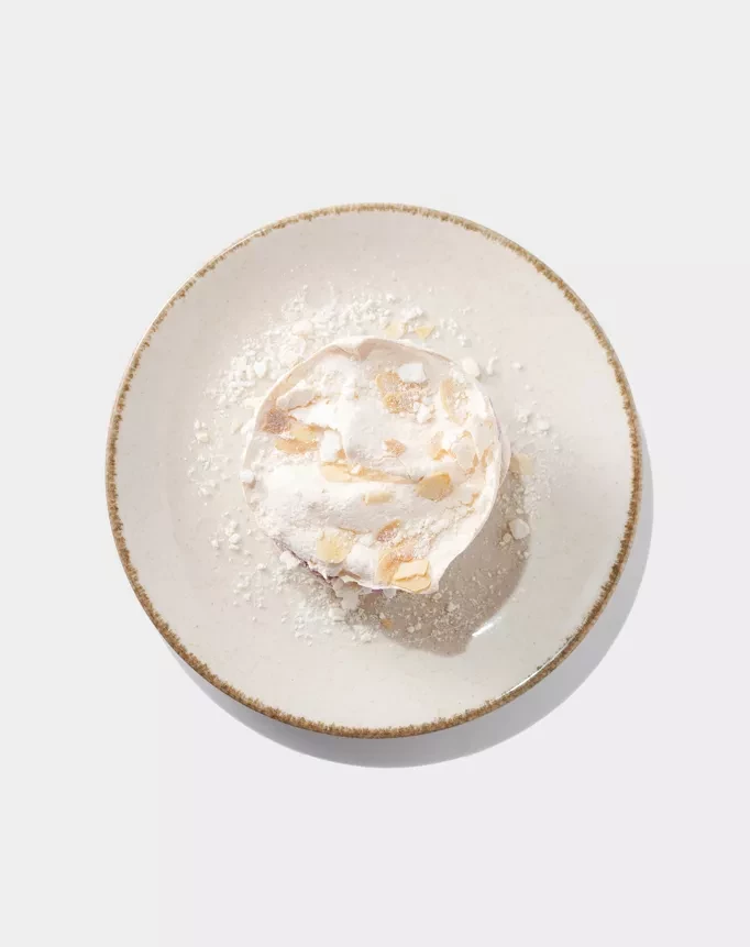 Безе с черносливом