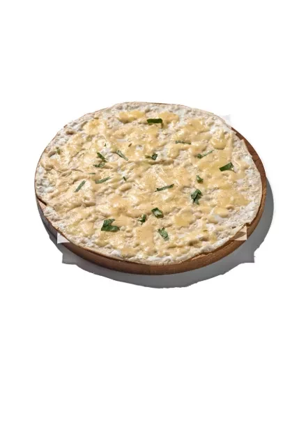 Лахмаджун с сыром и зеленью